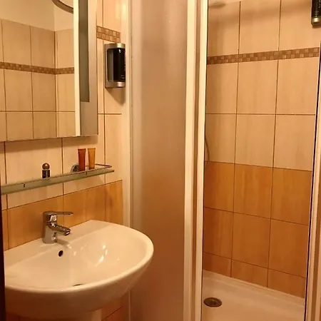 Hotel Bila Ruze 3*
