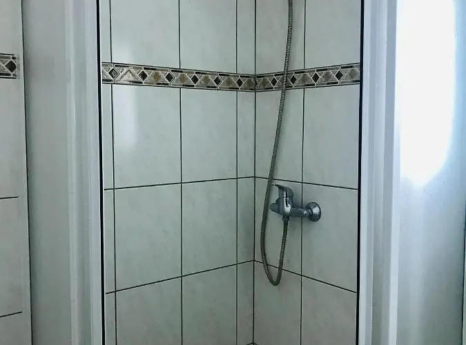 Hotell Bila Ruze